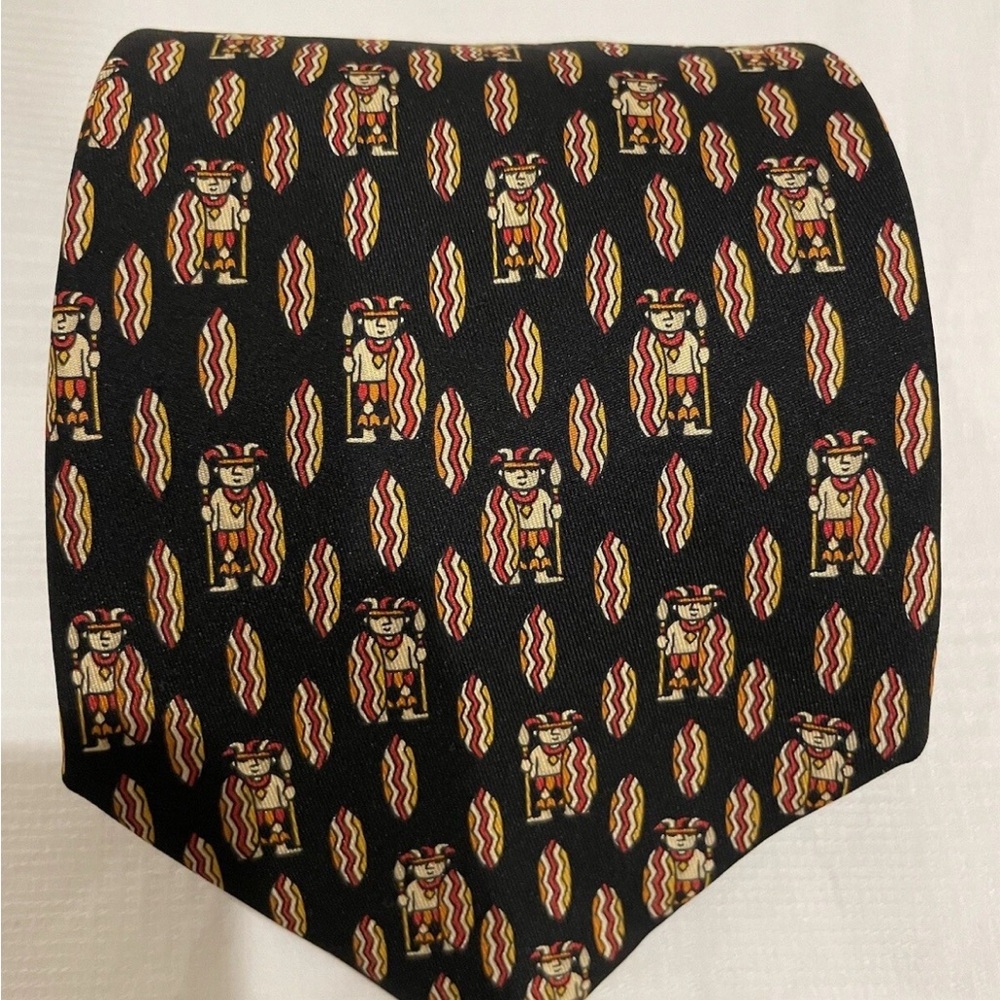 Salvatore Ferragamo Black and Red Owl Pattern Tie
